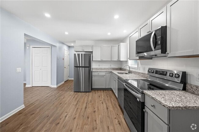 Building Photo - 148 Chad Brown St Unit 148 Rental