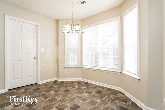 Photo - 1524 Crag Burn Ln