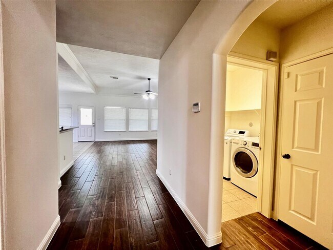 Photo - 11011 Christmas Fern St