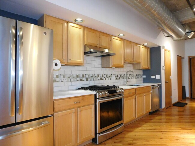 Photo - 1830 Ridge Ave Unit 104