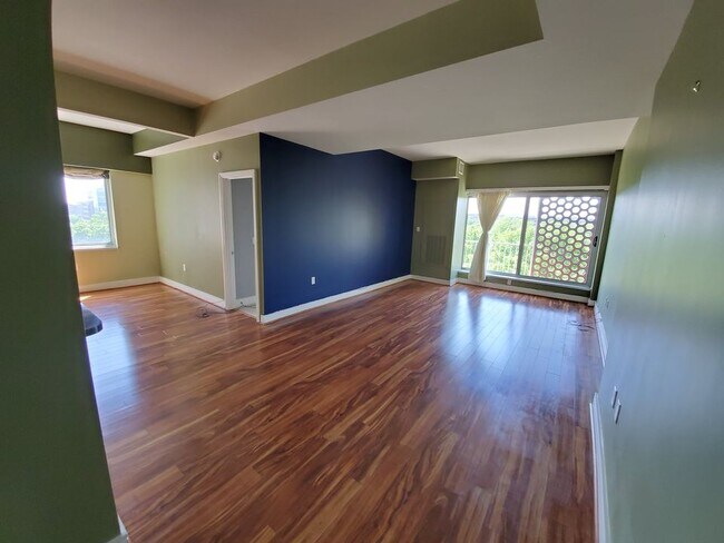 Living Room - 800 4th St SW Unidad N802