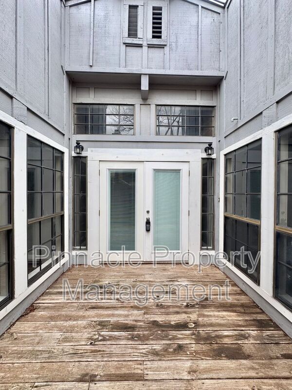 Photo - 1713 Utah Ave