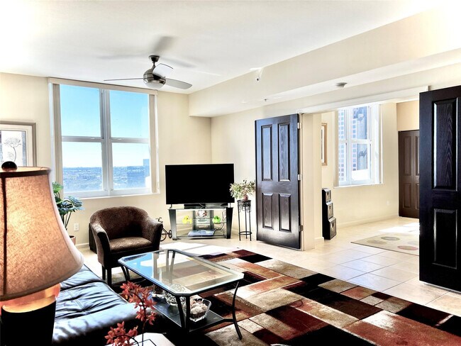 Photo - 511 SE 5 Ave Unit 2006