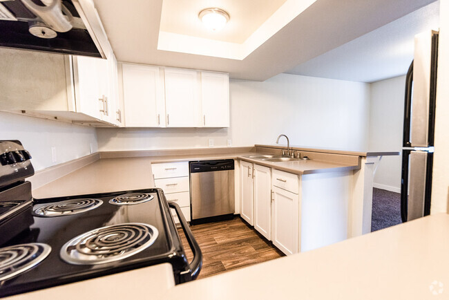 Tacoma Apartments - Sienna Apartments - Kitchen - Sienna Rental