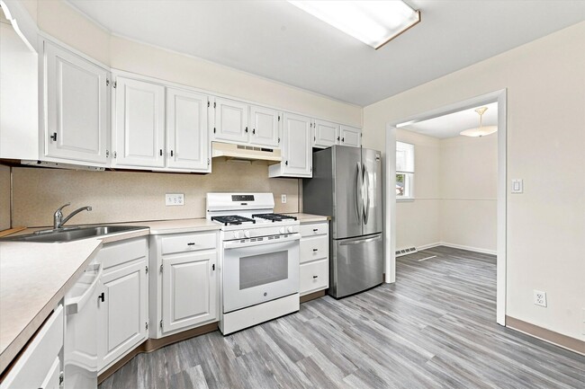 Photo - 2314 Frann Dr