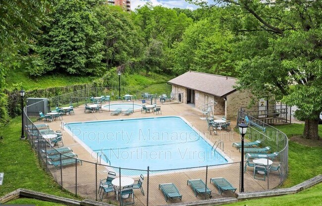 Photo - 6137 Edsall Rd Unit N