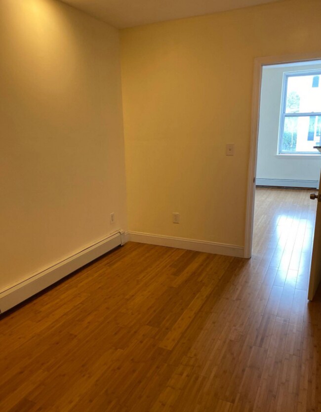 Photo - Gorgeous 1.5 bed with great location in East Boston available 8/1/2026