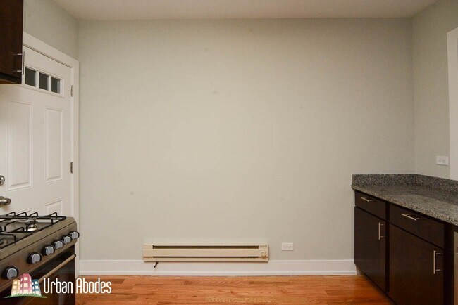 Photo - 2944 N Mildred Ave Unidad M01B