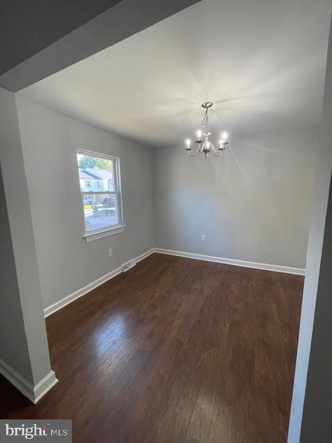 Photo - 1803 Lowland Way