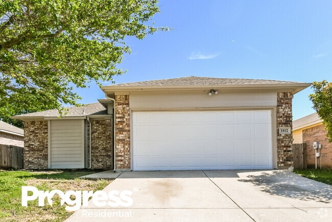 Building Photo - 1812 Alanbrooke Dr Rental