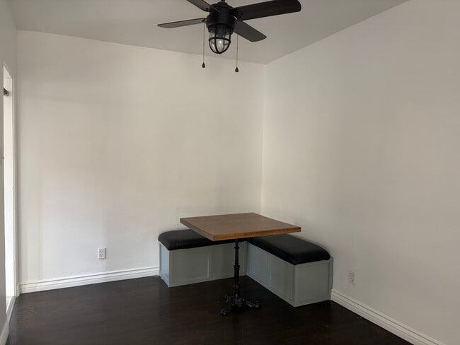 Photo - 3506 Falcon Ave Unidad 3506