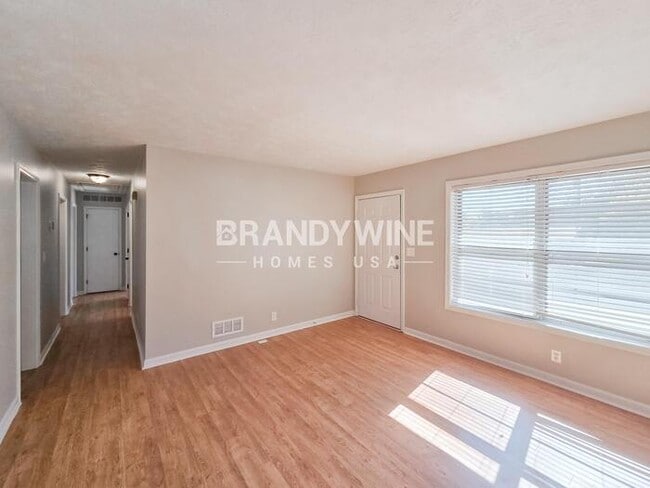 Photo - 2960 Preston Dr