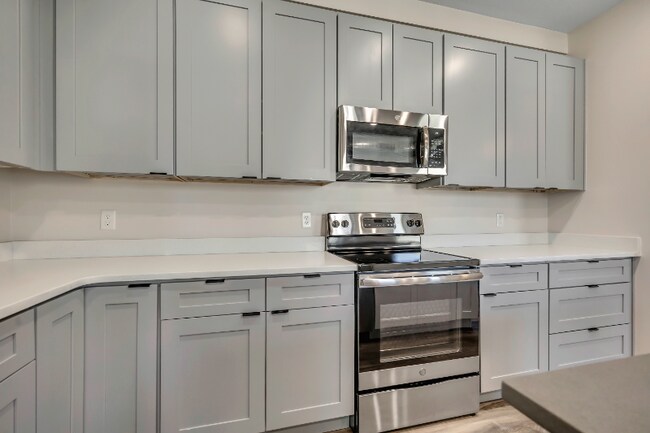 Photo - 606 W North Temple St Unit Apt 211