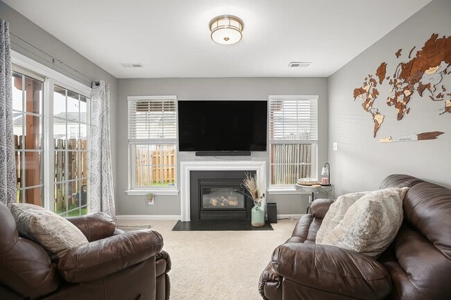 Photo - 7206 Finch Ln