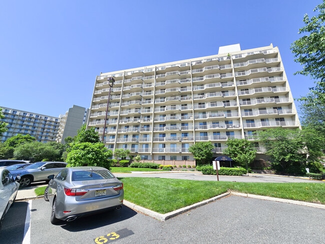 Photo - 1077 River Rd Condo Unit 805