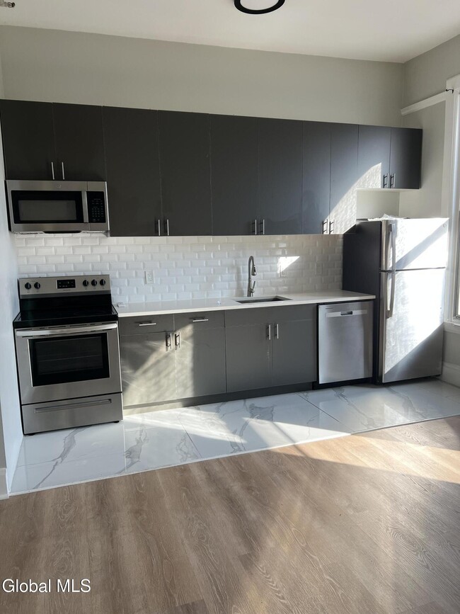 Photo - 5 Broadway Unidad 308