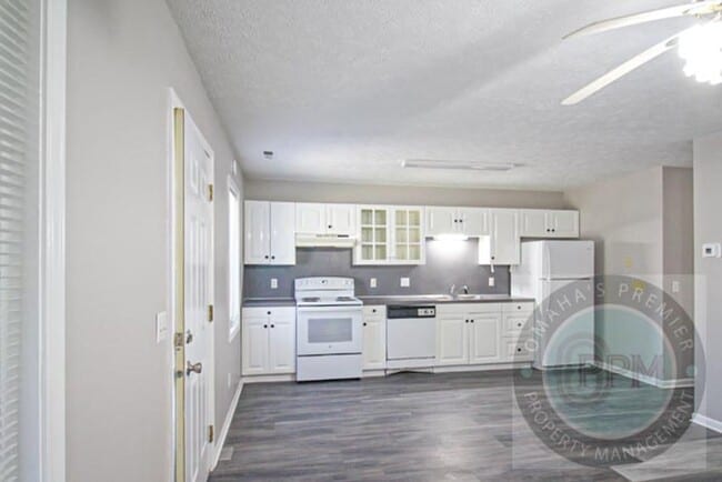 Building Photo - 3125 9th Ave Unit 3127 Rental