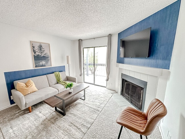 Photo - 1002 Clayton Ln Apartment Unit ID1255391P
