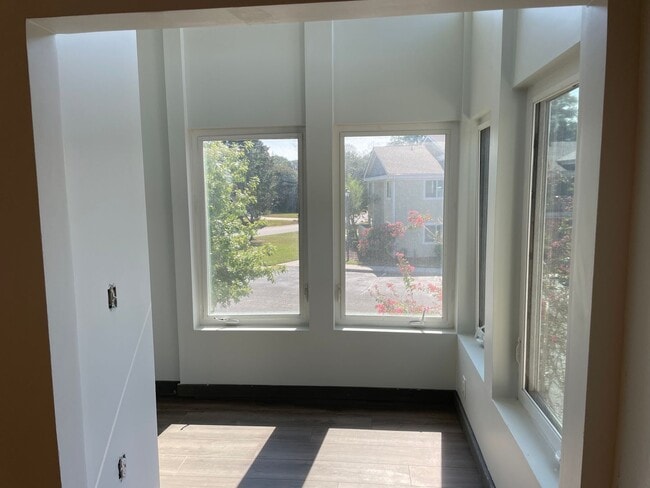 Photo - Mt Pleasant Aprtment