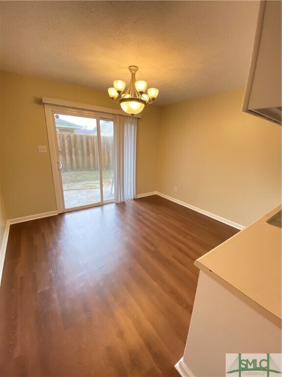 Photo - 14 Peach Blossom Cir