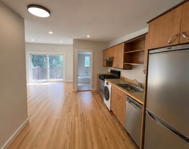 Photo - 62 Hurley St Unit 3