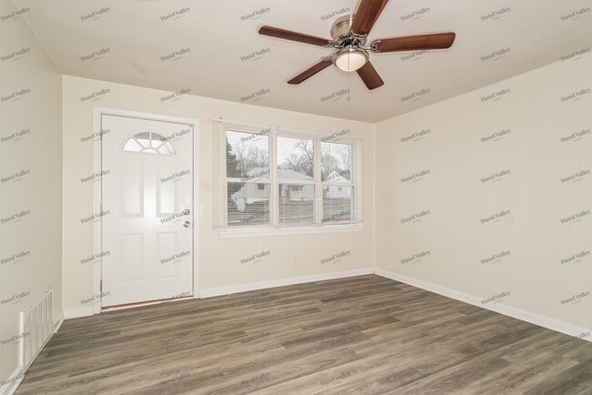 Photo - 9528 Ridge Ave