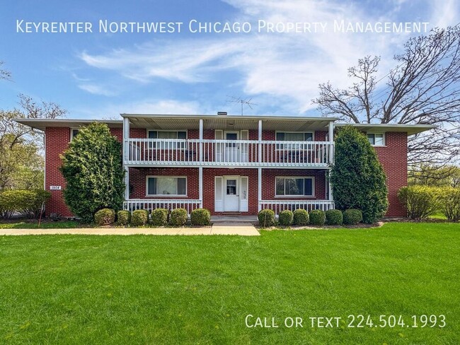 1902-1904 N Seminary Ave-1904-103 - 1902-1904 N Seminary Ave-1904-103 Apartment Unit 1904-103