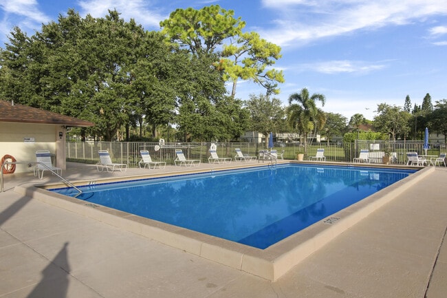 Photo - 6313 Chasewood Dr Unit B