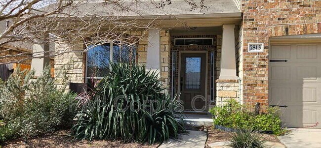 Photo - 7813 Cattlemen Dr