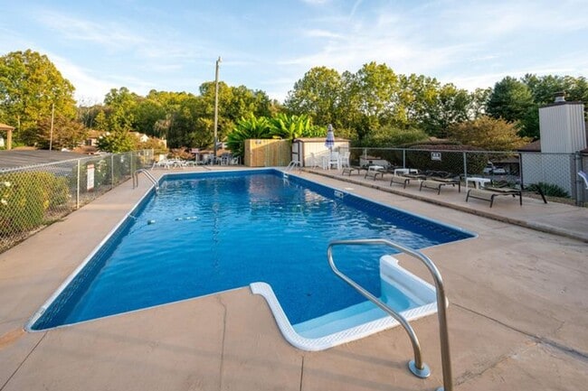 Photo - 1175 Pebble Dr Unit 1175 Pebble Dr BR VA Condo