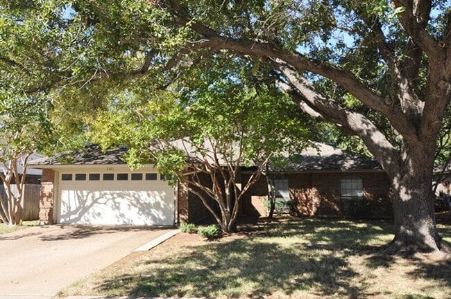 COMING SOON/VIEW NOW - Beautiful Euless Home in GCISD – Updated & Move-In Ready! - COMING SOON/VIEW NOW - Beautiful Euless Home in GCISD – Updated & Move-In Ready!