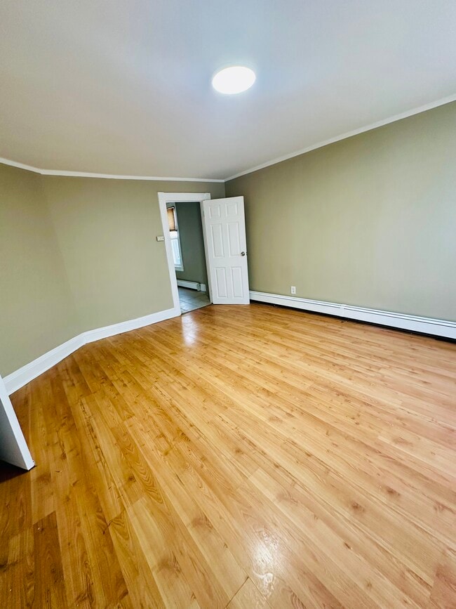 Photo - 194 Mill St Unit 1