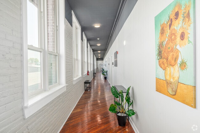 Corridor - Franklin Park