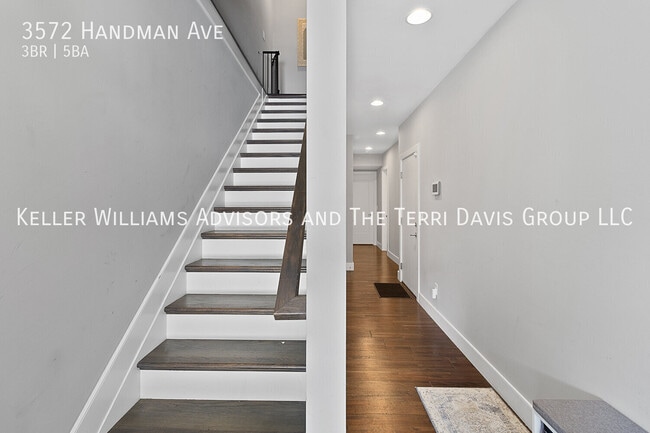 3572 Handman Ave