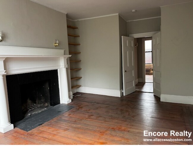 Photo - 50 JFK St Unit 3