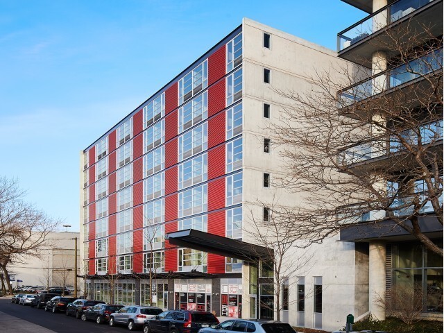 Building Photo - 1515 N Fremont St Unit 404