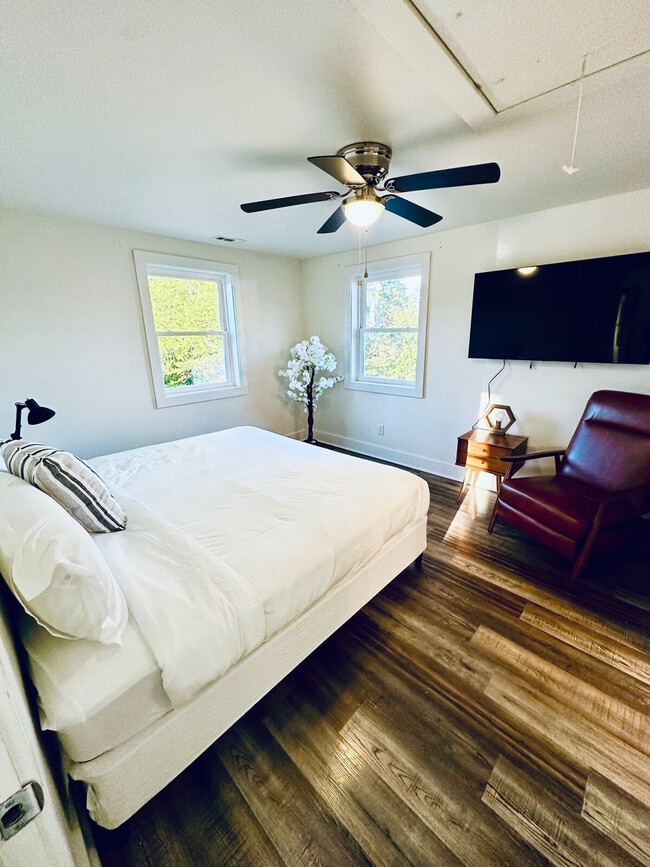 401 Cedar Lane Rd Unit SI ID1234771P