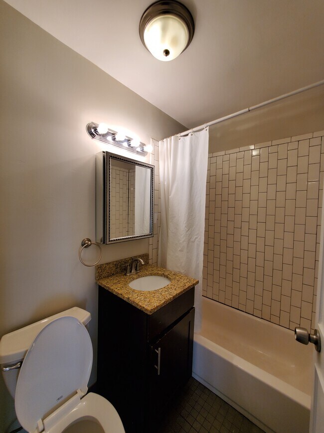 Photo - 102 Corbin Ave