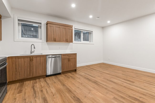 Photo - 12212-12239 39 Ave NW
