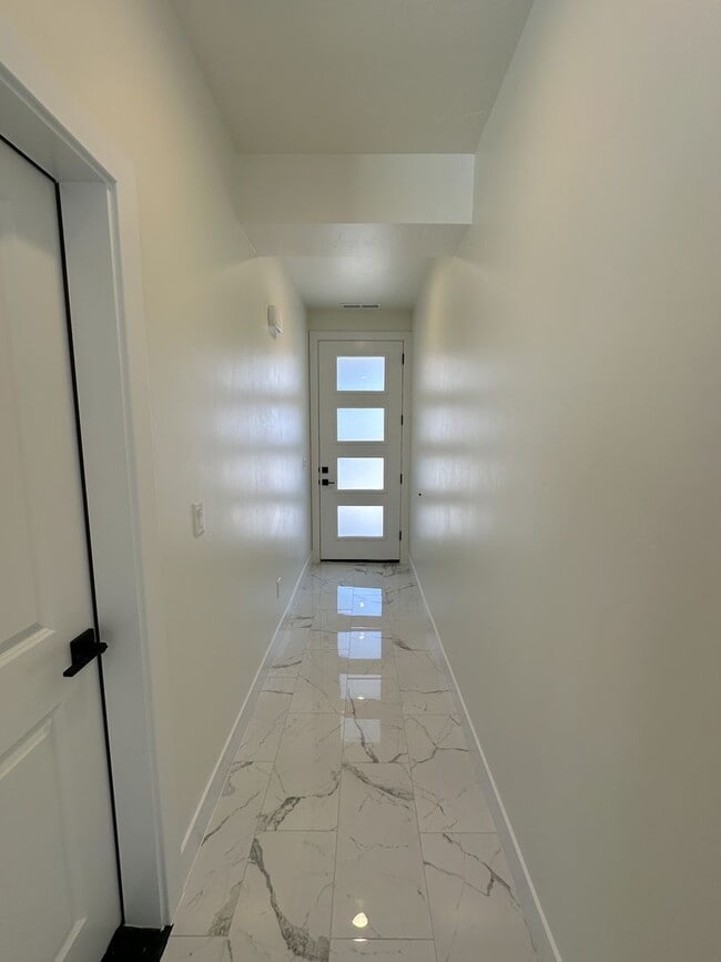 Photo - Brand New 3 Bed / 2.5 Bath Townhome – Internet Included