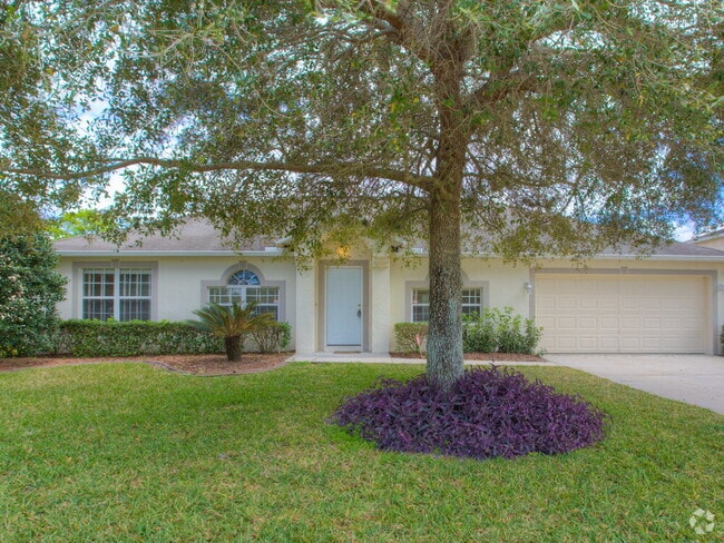 Building Photo - 744 Westcliffe Dr Rental