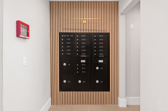 Sala de correo - Sea + Stone