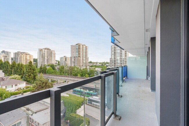 Photo - 5058 Joyce St Unit SI FL6-ID1556319P
