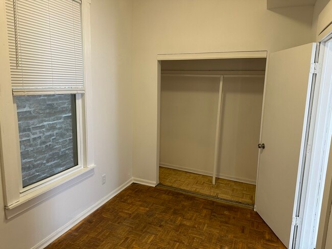 Photo - 2139 N Karlov Ave Unit 2