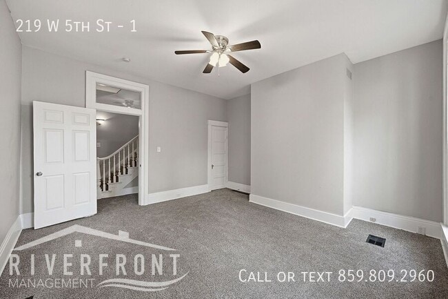 Photo - 219 W 5th St Unit 1