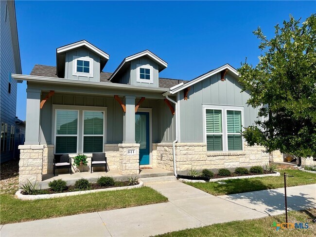 Building Photo - 611 N Guenther Ave Rental