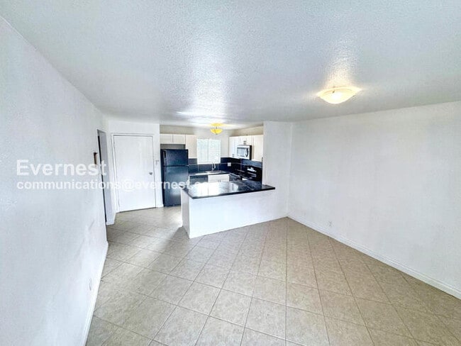 Photo - 5396 S Swenson St Unidad 30