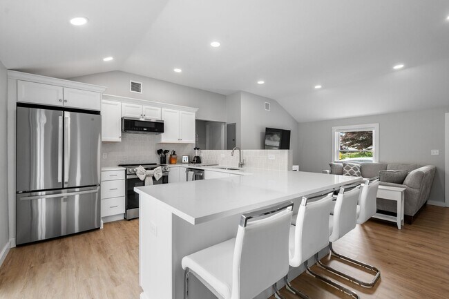 Photo - Newly renovated Winter Rental between Long Beach and Good Harbor!