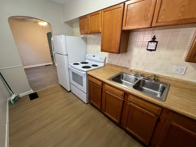 Photo - 397 S Chase Ave Unidad A