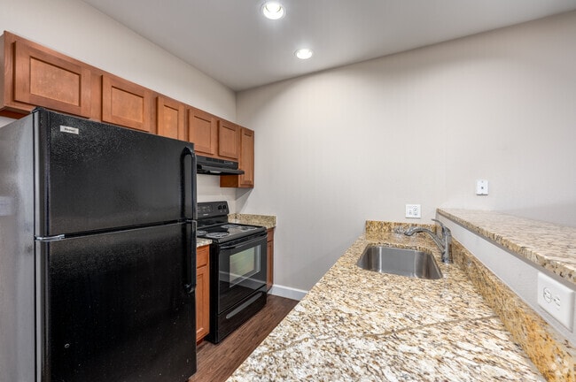 1BR, 1BA - 650SF - Kitchen